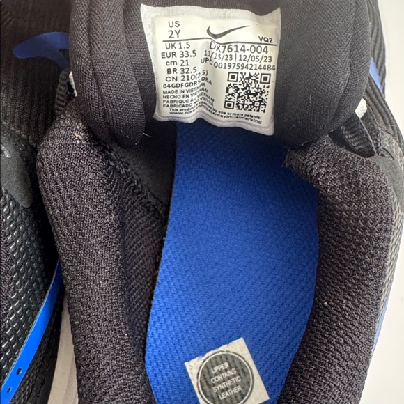 Nike Black Star Runner Athletic Shows, Youth 2 - Picture 2 of 4